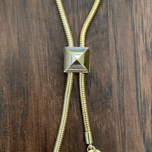 BCBG tassel disc necklace - Picture 9 of 11